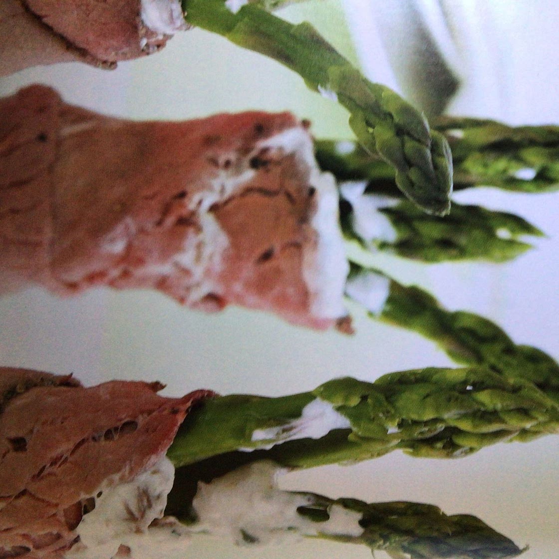 Asparagus Roast Beef Roll-up