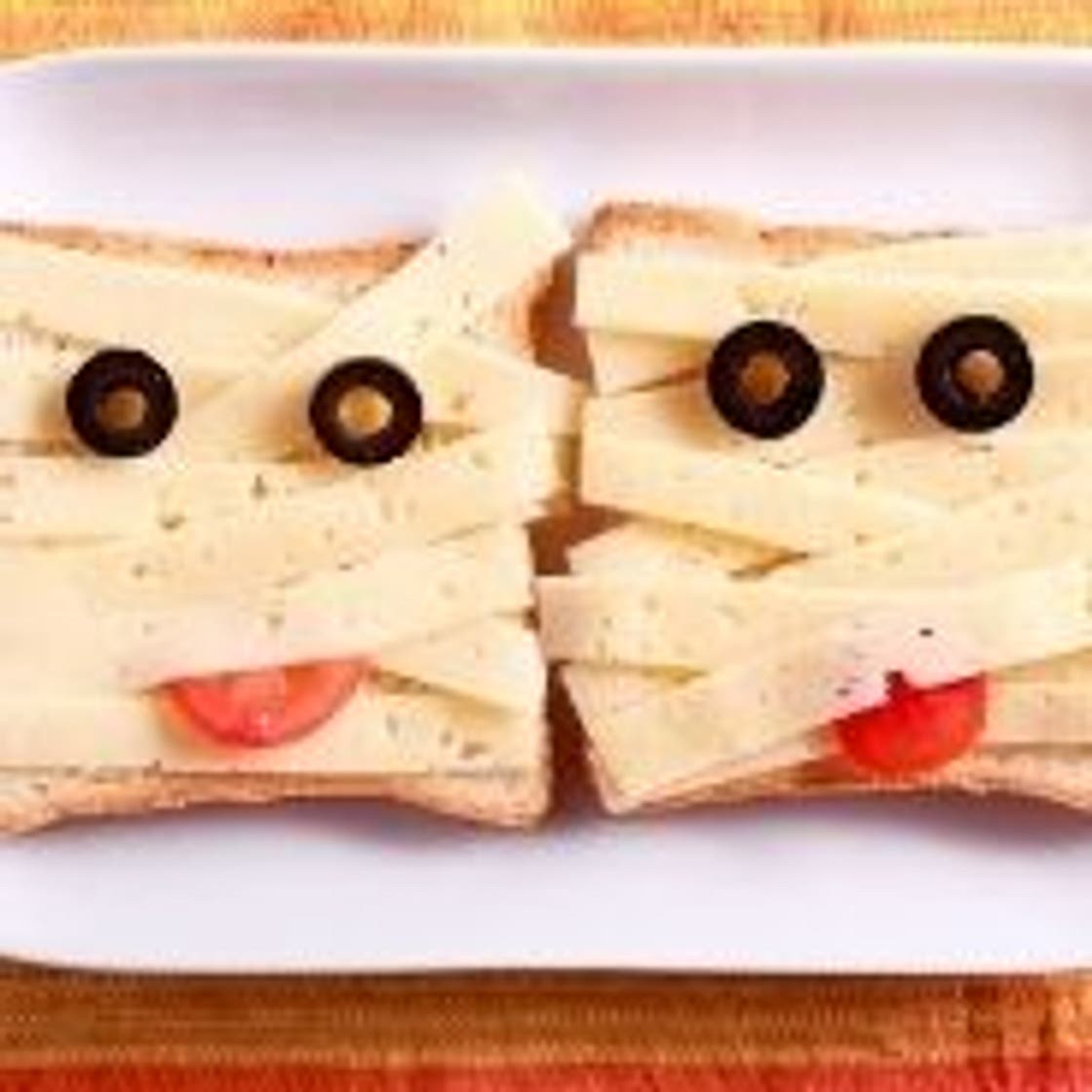 Mummy sandwich