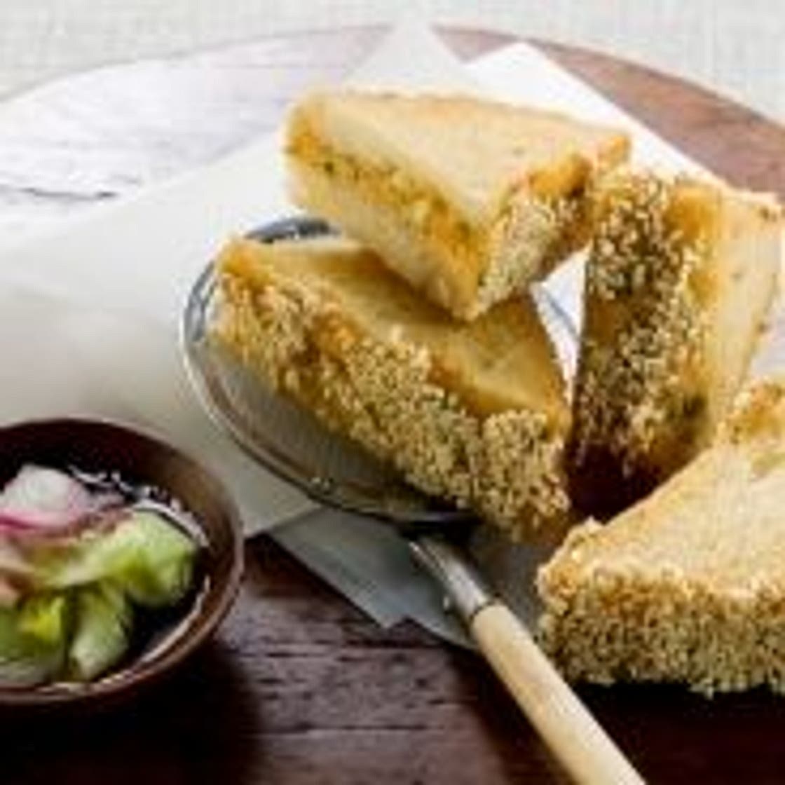 Shrimp toast with sesame