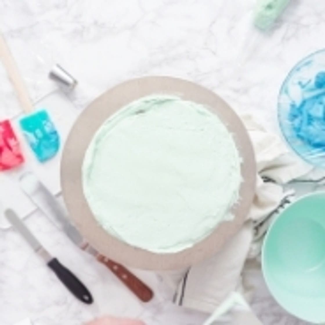 VEGAN BUTTERCREAM FROSTING