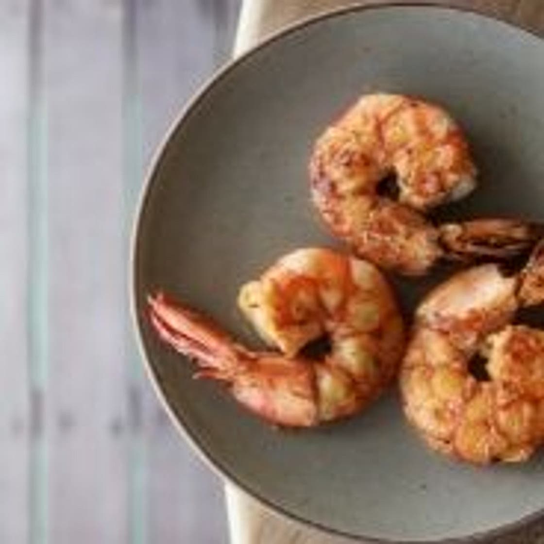 Sauteed cabbage with prawns recipe
