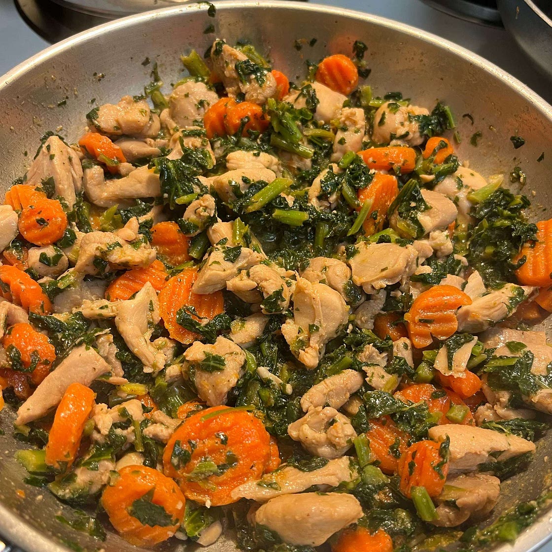 Lemon Chicken Stir-Fry with Kale