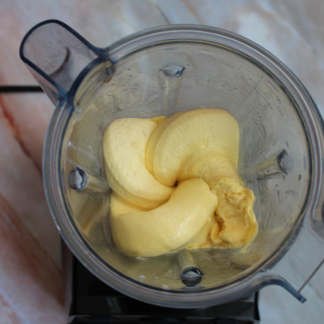 3 Ingredient Dreamy Creamy Glowing Skin Banana Smoothie