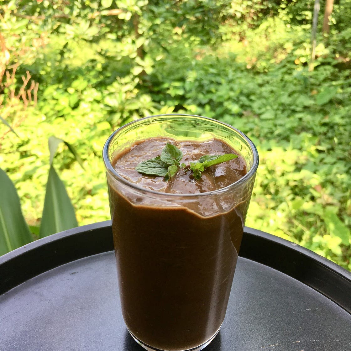 Chocolate avocado banana smoothie (smoothie chocolate bơ chuối) - Tình