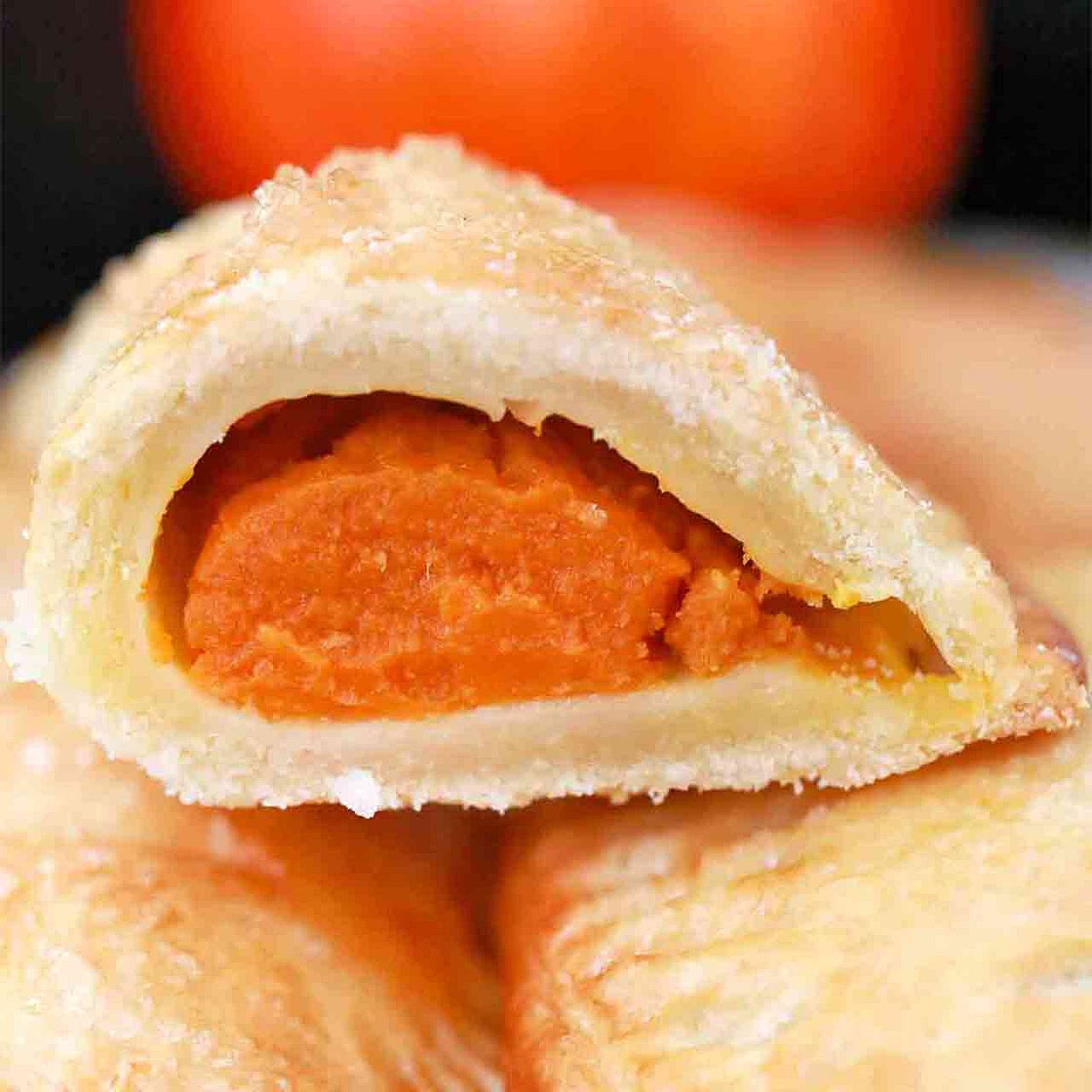 Air Fryer Pumpkin Pies [Video]