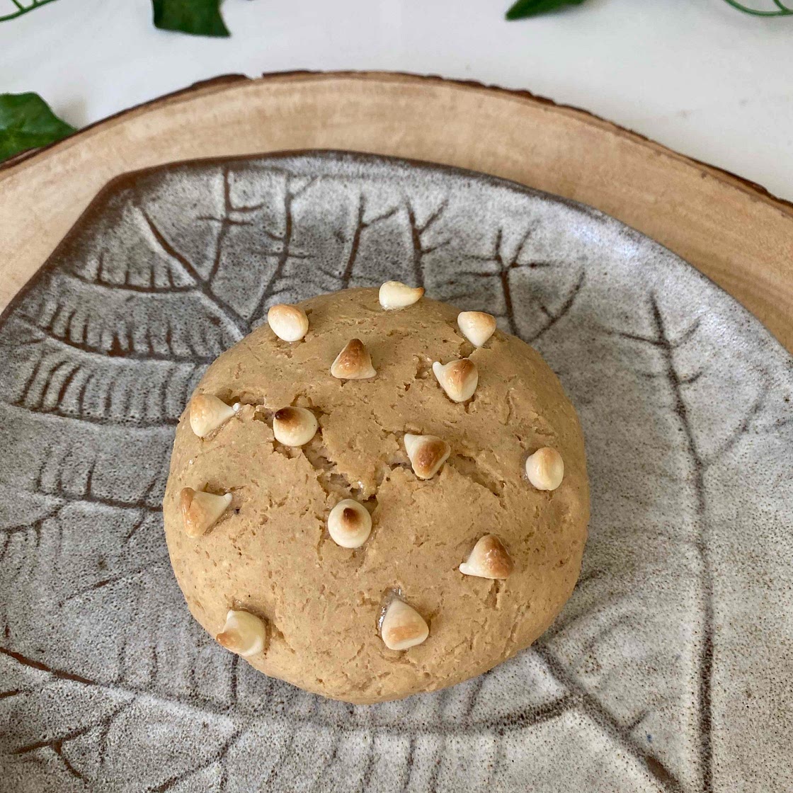 white choc chip breakfast cookie