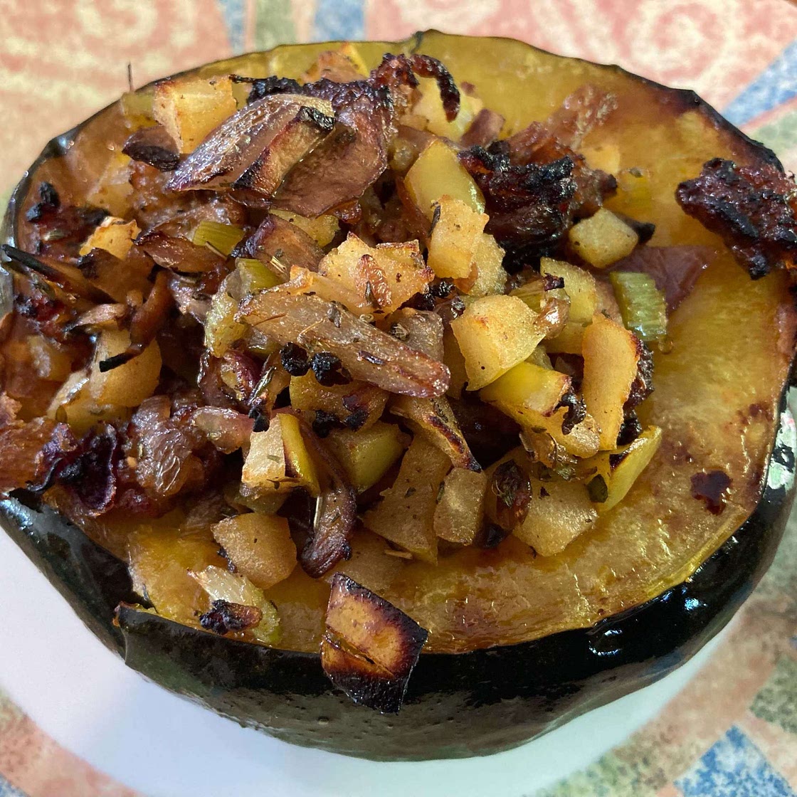 Ultimate Stuffed Roasted Acorn Squash {Paleo, Whole30}