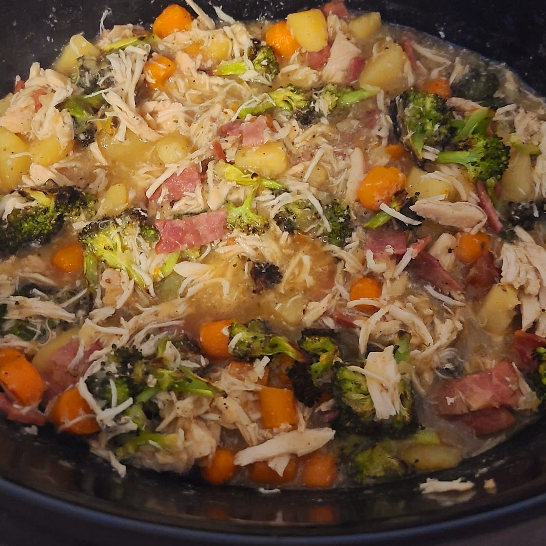 Healthy Crockpot Potato Soup with Chicken