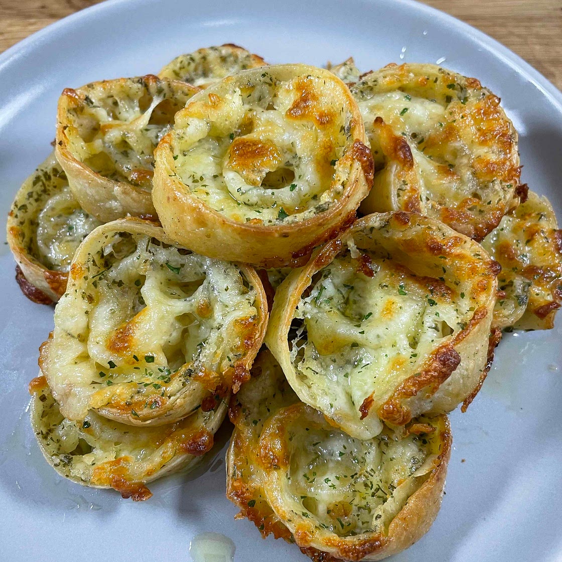 Garlic Tortilla Swirls 