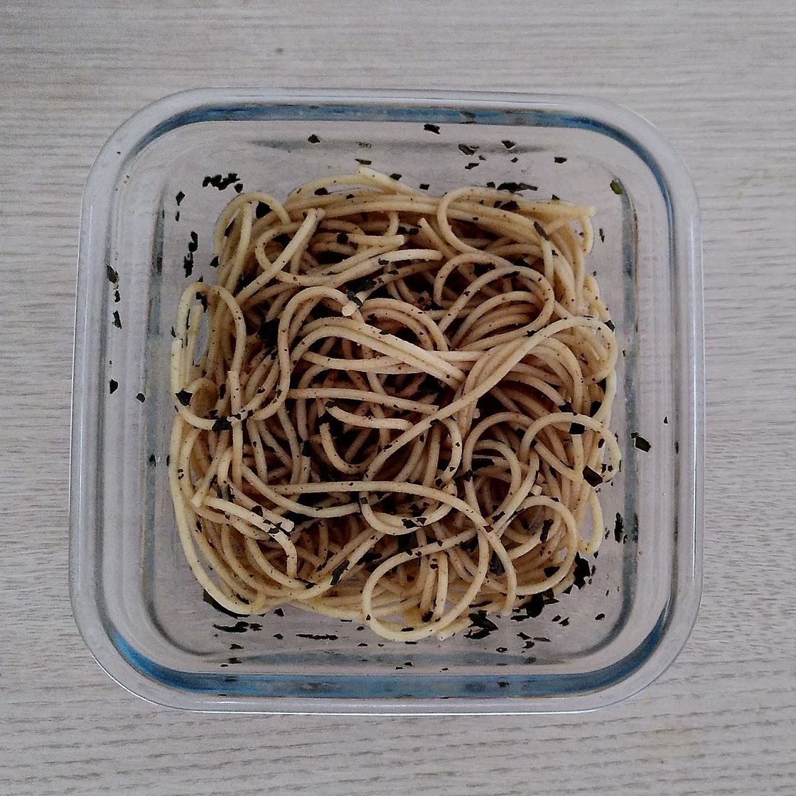 Salade de pâtes froide au basilic