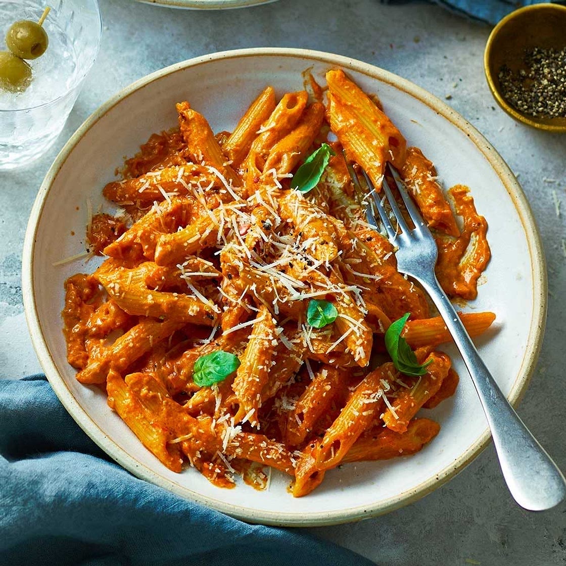 Pasta + Pasta Sauce (+ optional Impossible beef)