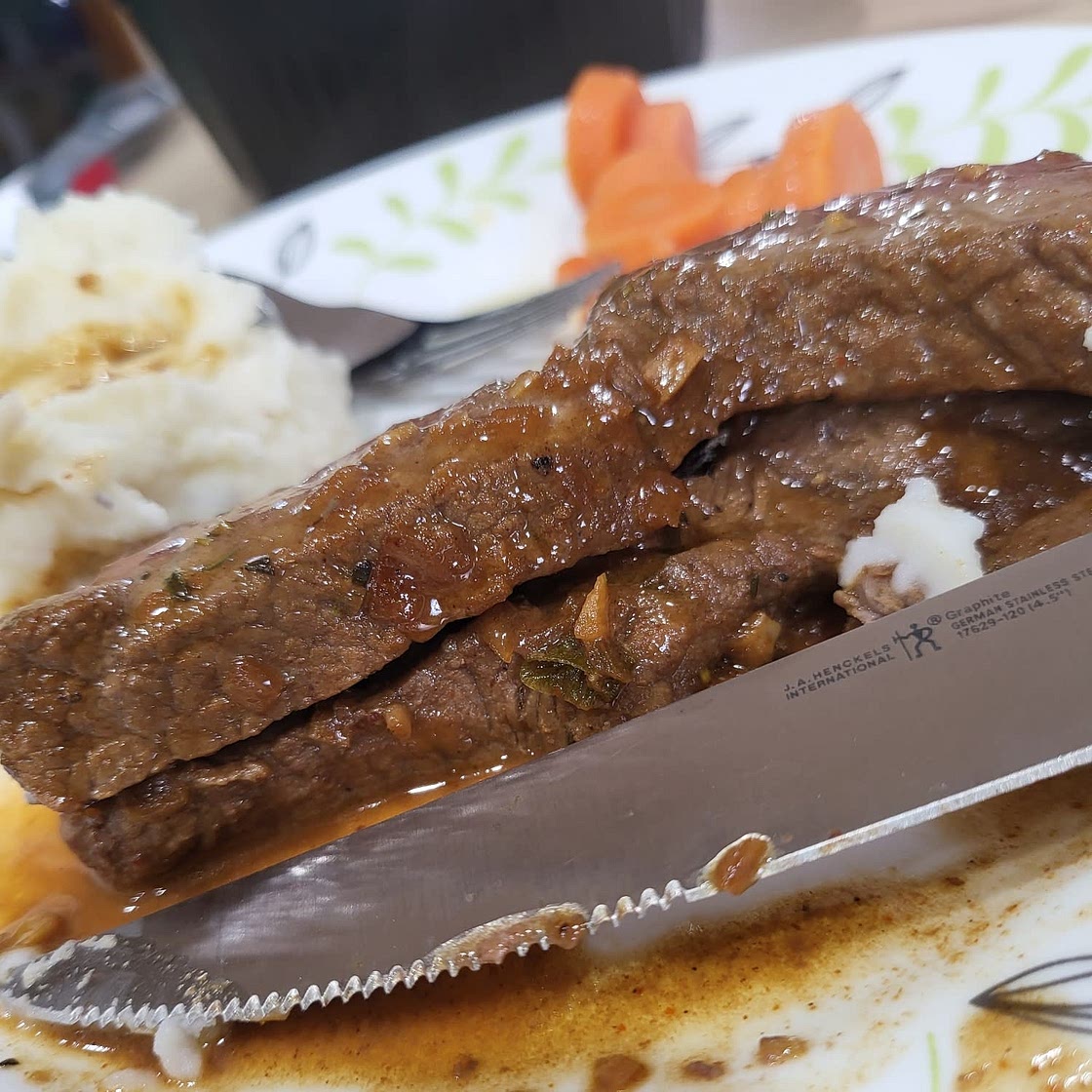 Pan-Seared Steak in Butter Sauce