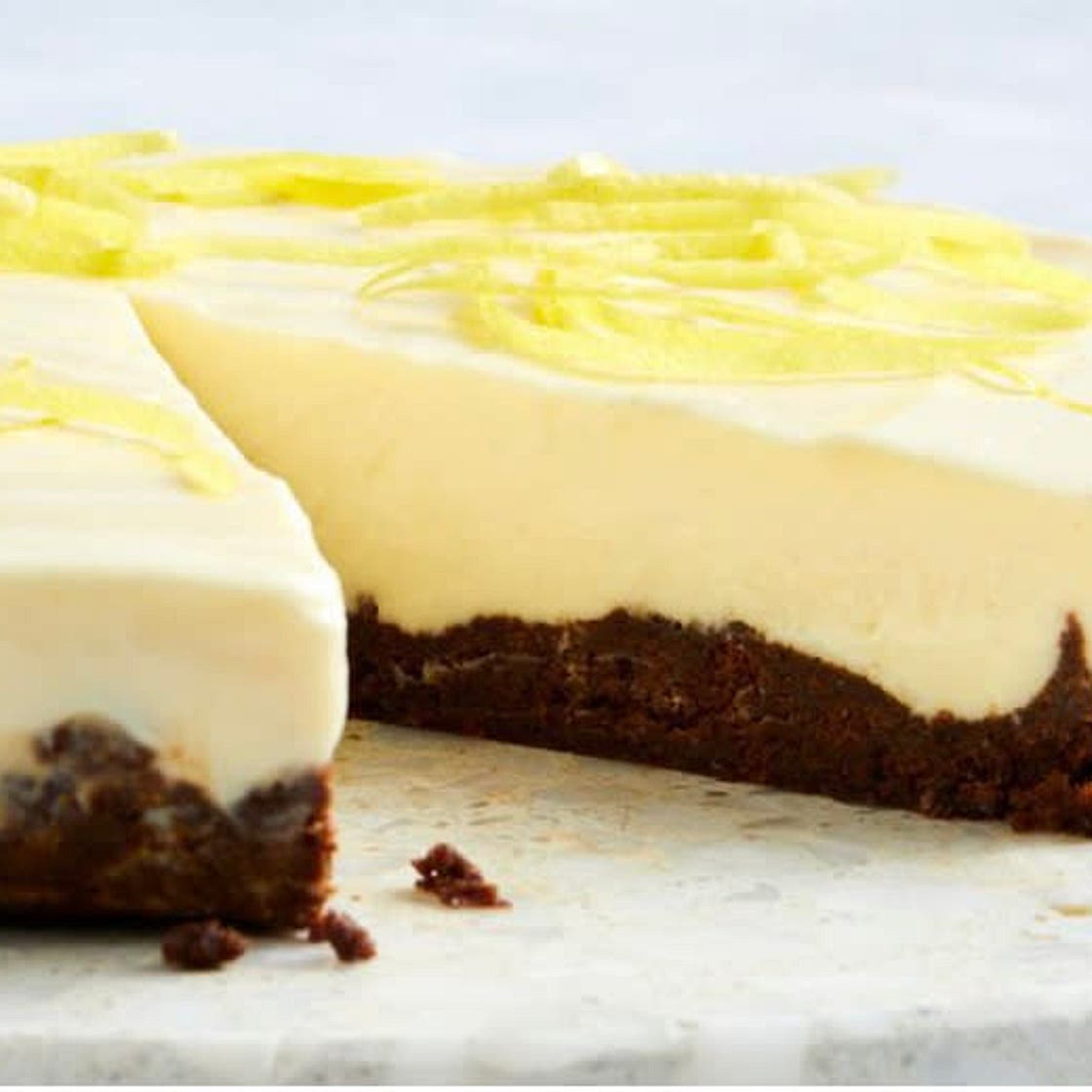 Easy No Bake Lemon Cheesecake