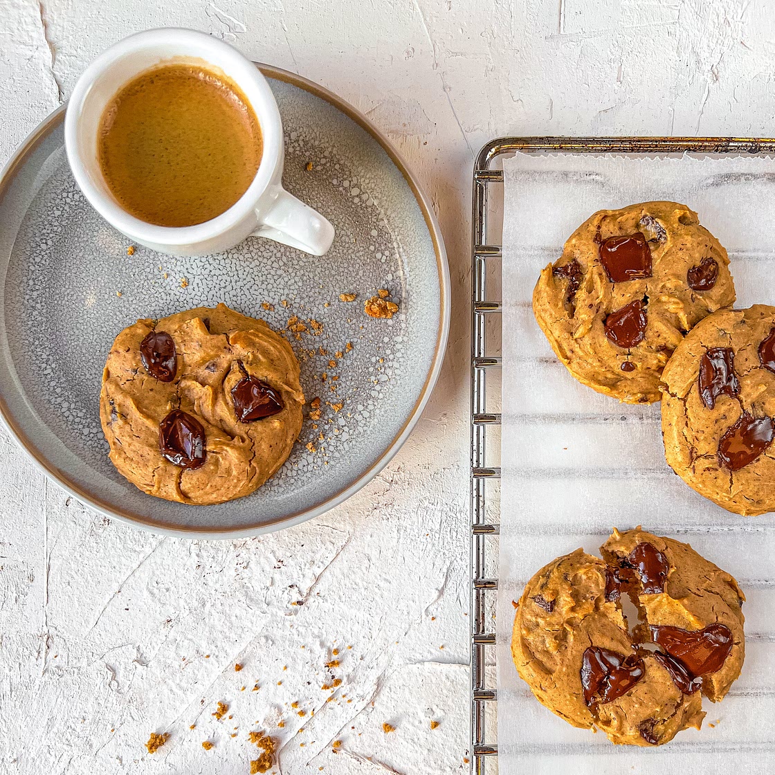  Vegan Chocolate Chip Cookies