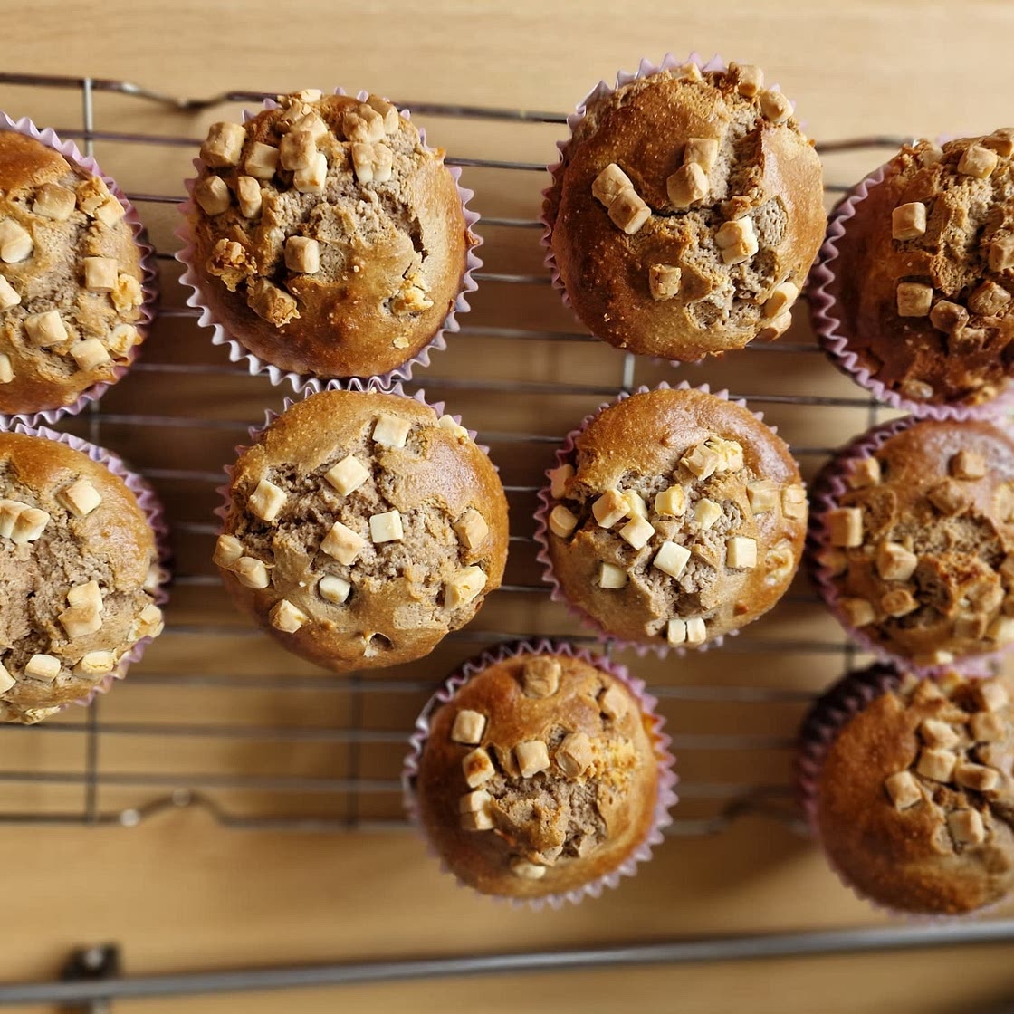 Almond Flour Banana Muffins Recipe {Low Carb and Gluten Free}