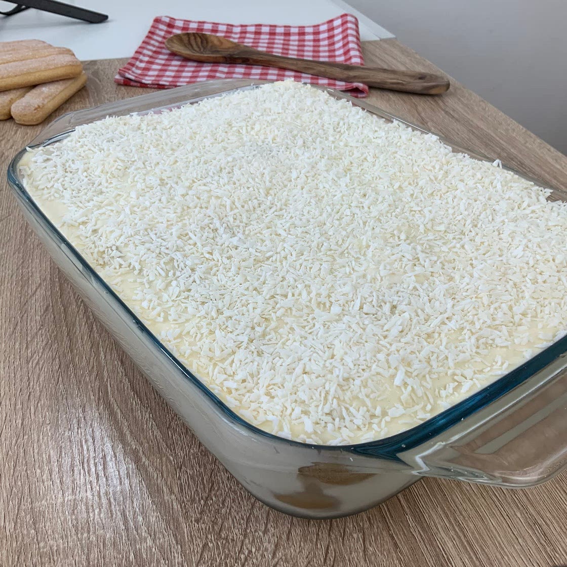COCONUT TIRAMISÙ