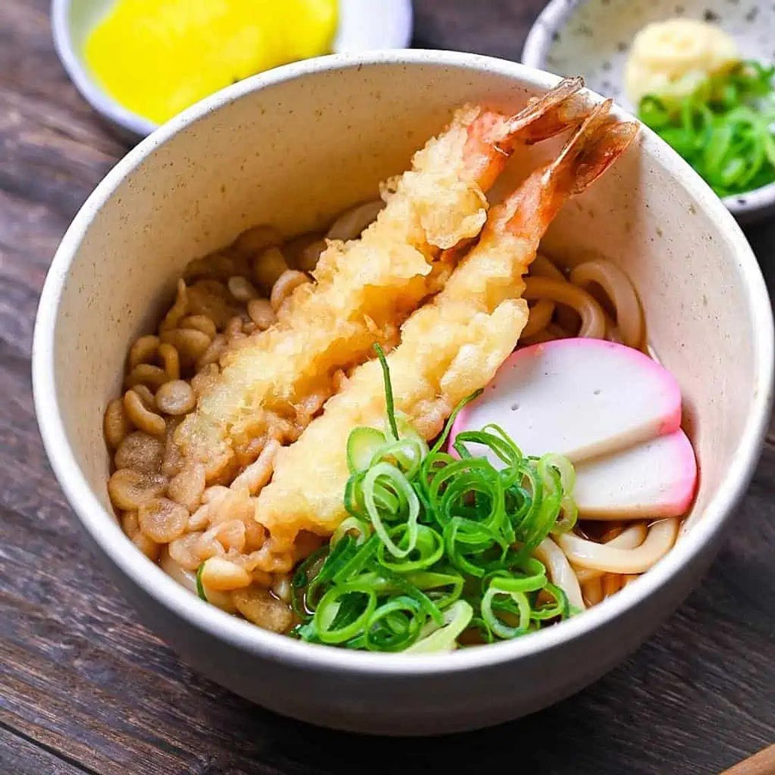 Shrimp Tempura Udon Noodle Soup (Ebiten Udon)
