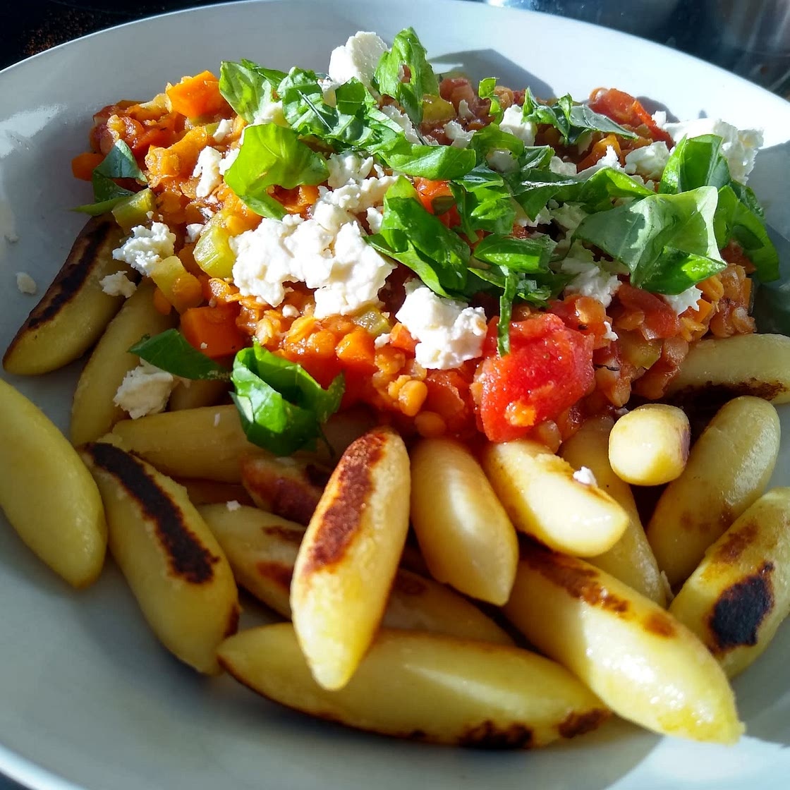 20-Minuten Rote Linsen-Bolognese