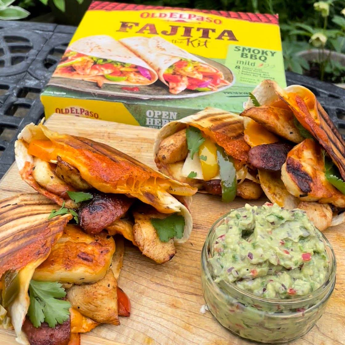 Old El Paso Chicken Chorizo and Halloumi Wrap Folds