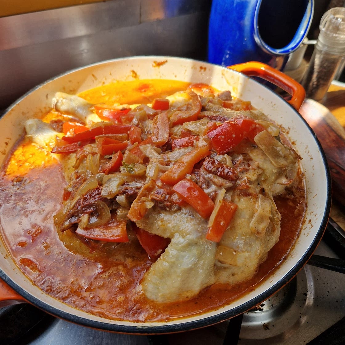 Tuscan Chicken in Creamy Sun Dried Tomato Sauce