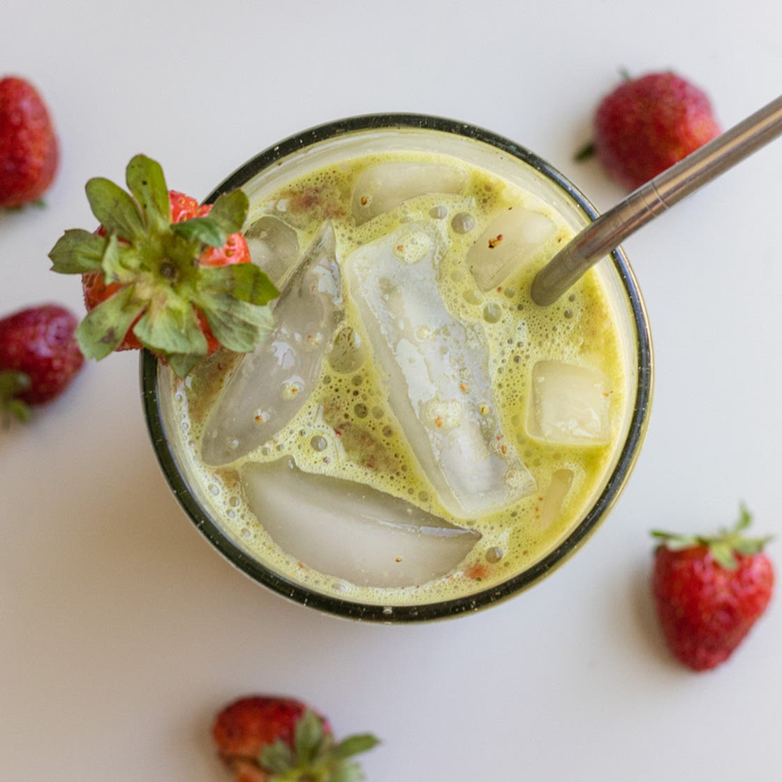 Iced Strawberry Matcha Latte (Vegan)