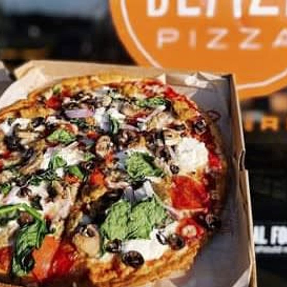 Pita bread pizza