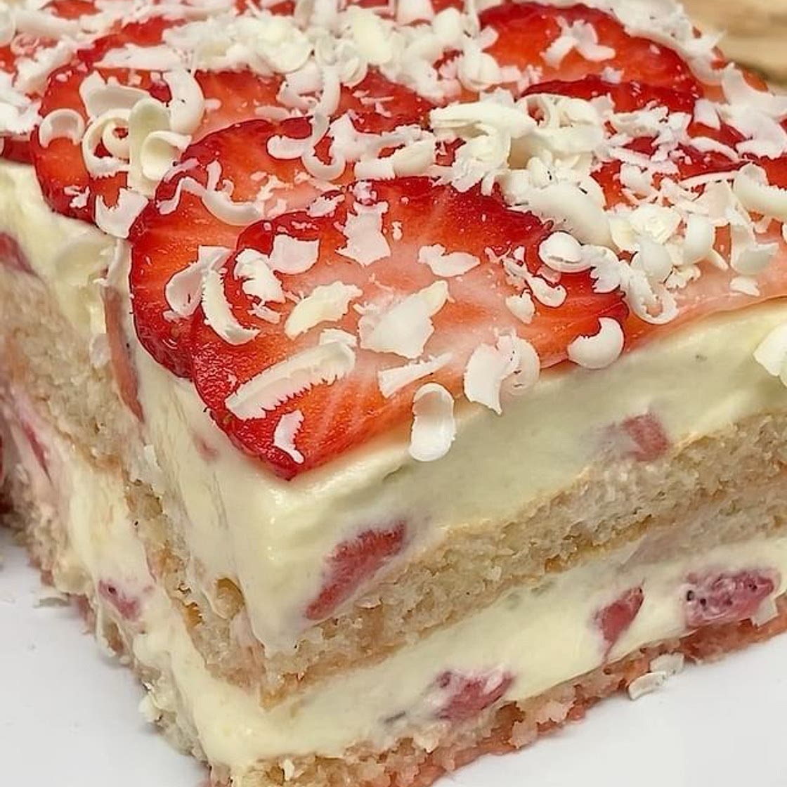 Strawberry Tiramisu