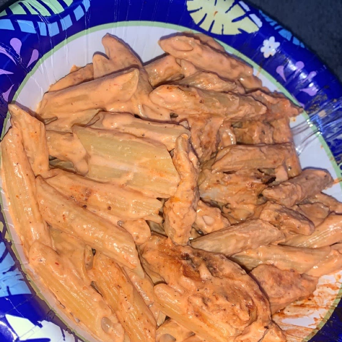 Protein Buffalo Chicken Mac and Cheese