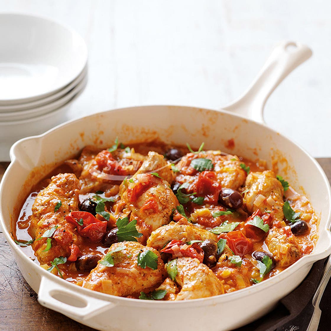 Leek, tomato & chicken casserole