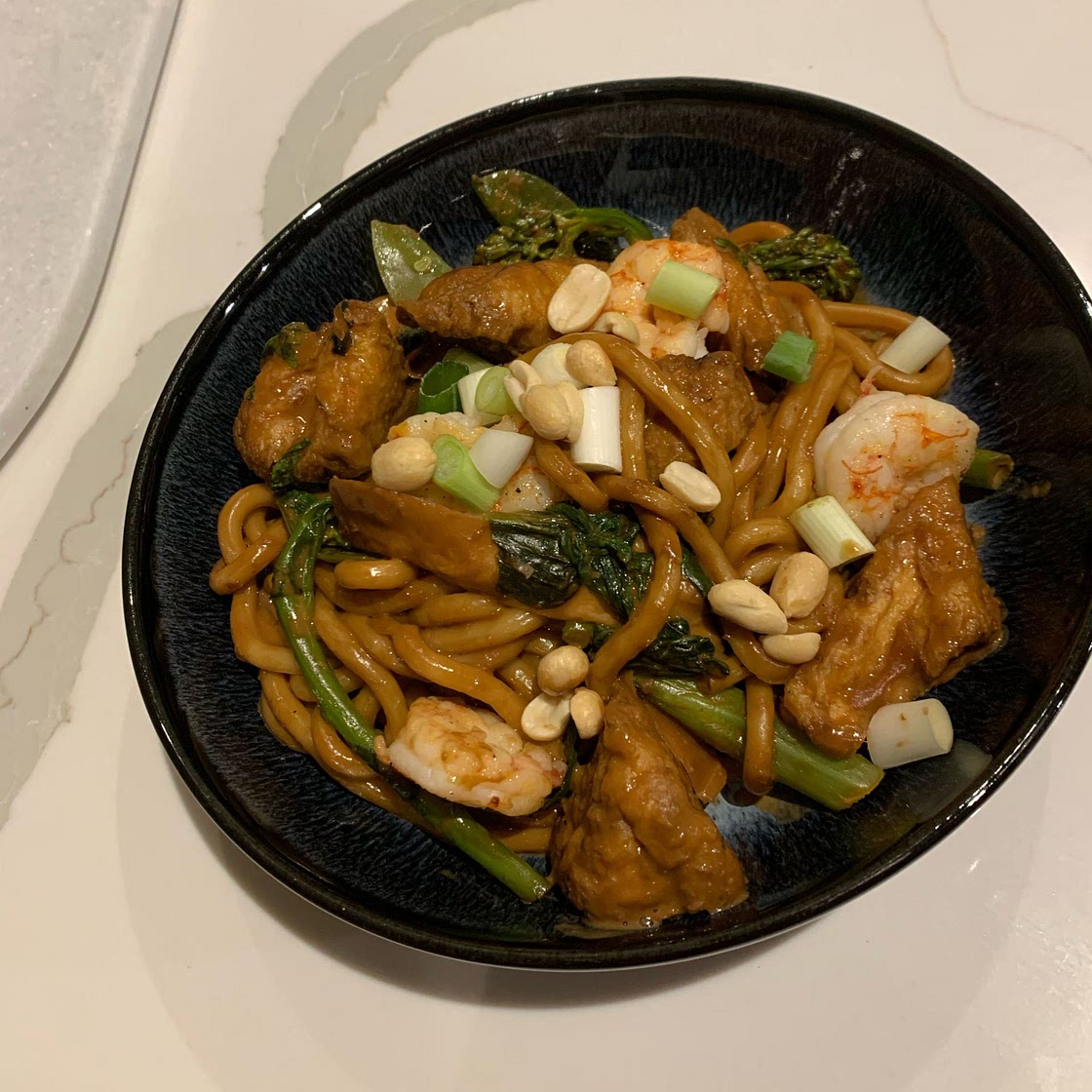 Peanut chicken stir-fry noodles