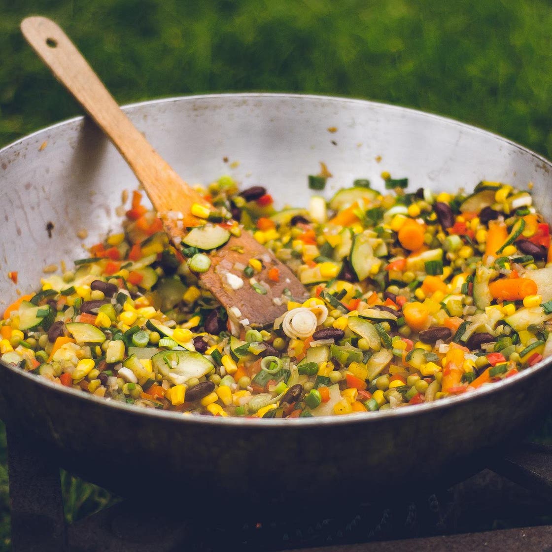 Stir Fry Vegetables by Joyoung Automatic Cooker