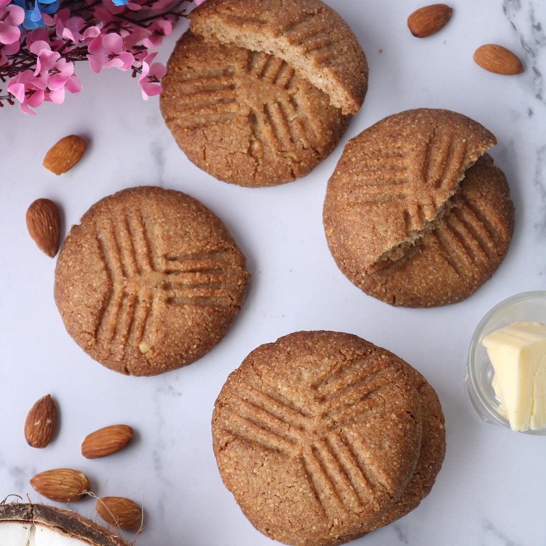 3-Ingredients Peanut Butter Cookies