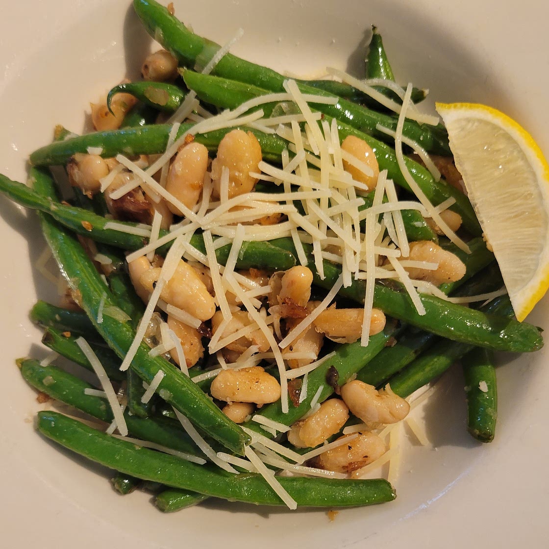 Green and white bean sautee