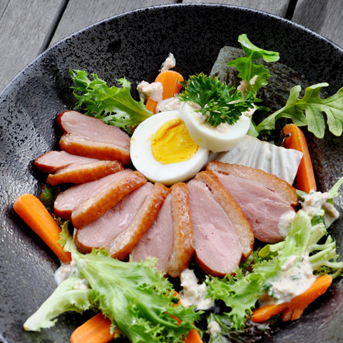 Duck salad in tuna dressing