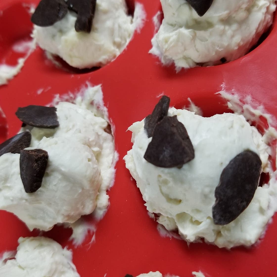 Keto Cheesecake Fat Bombs