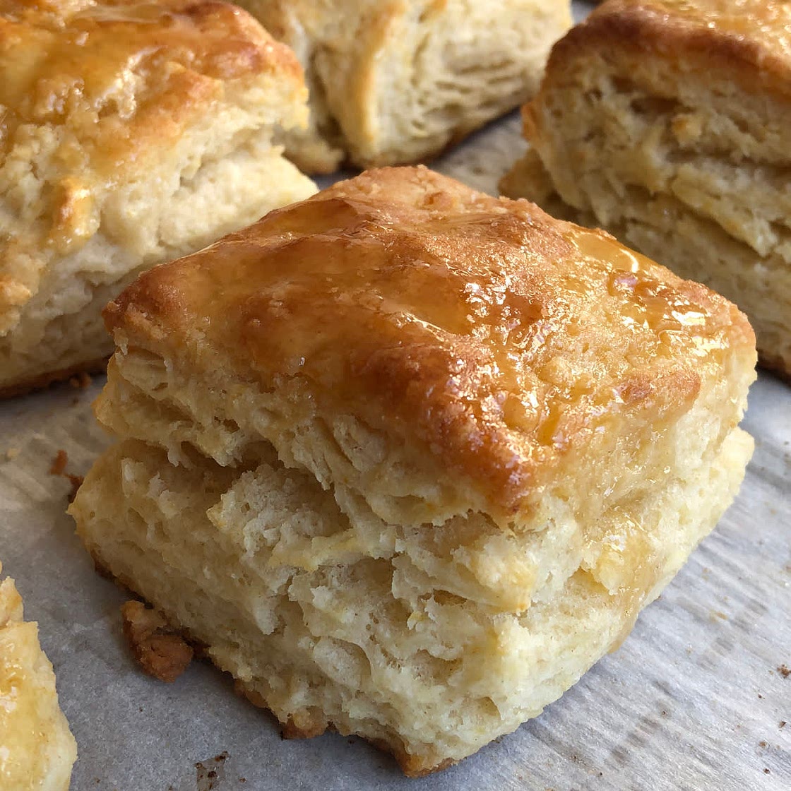 Buttermilk Buscuits