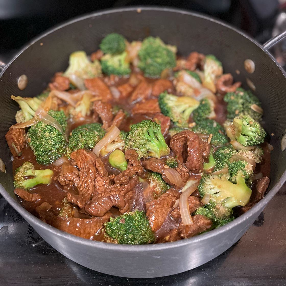Steak and Broccoli Stir Fry Recipe ( Easy Beef & Broccoli Stir Fry )