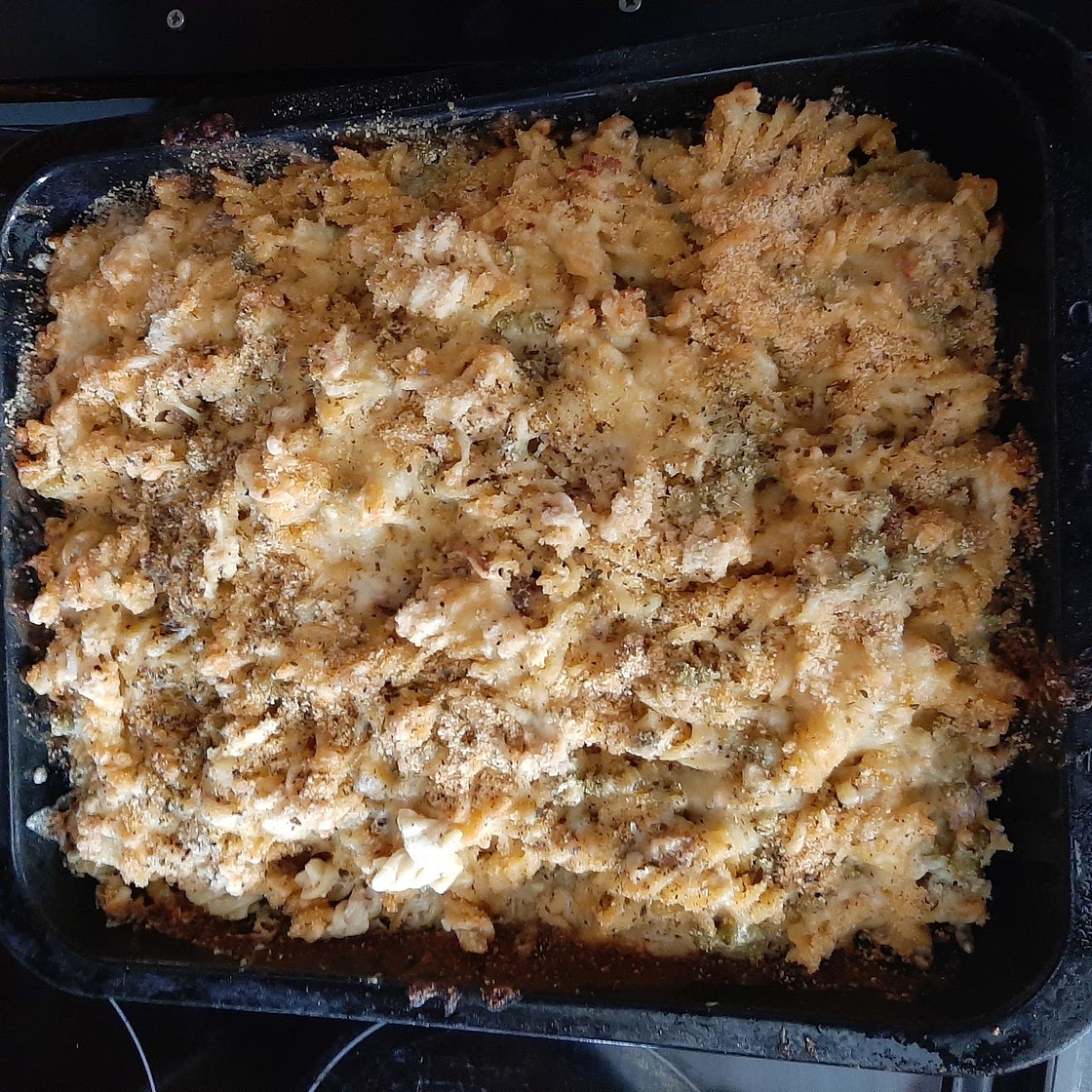 Tuna Pasta bake whatever you got in the cupboard
