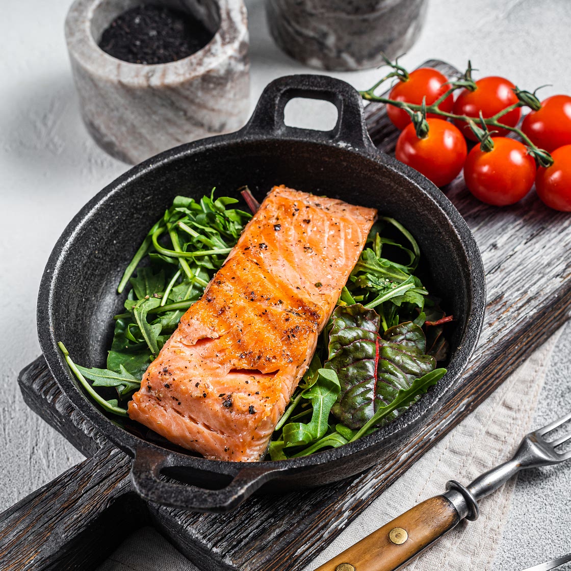 Salmon fillet, baked 