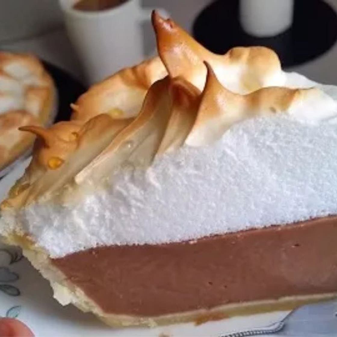 Grandma's Classic Chocolate Pie Recipe