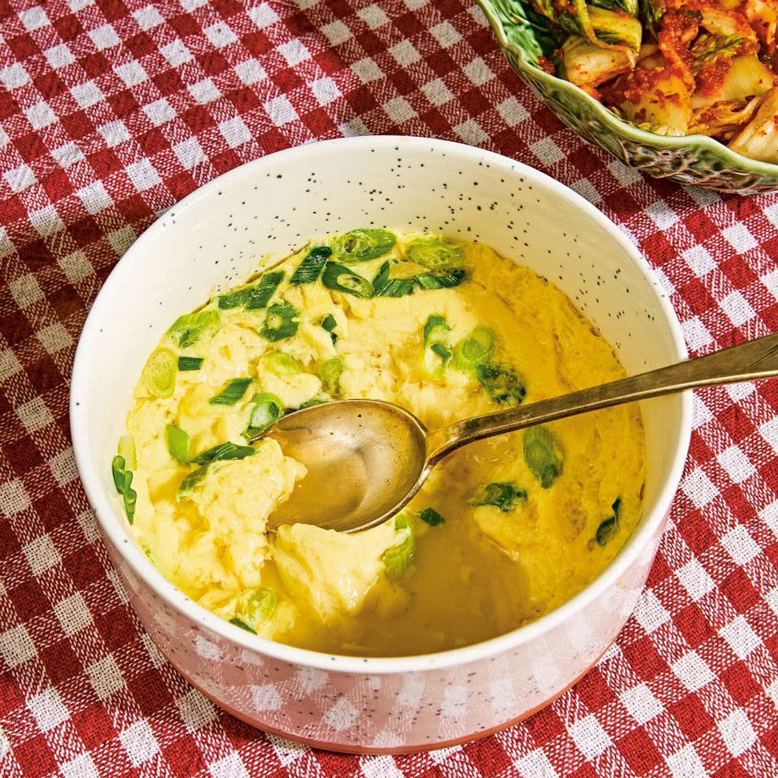 Microwave Gyeranjjim with Chicken Broth