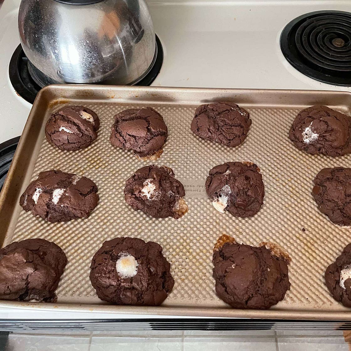 Chocolate Marshmallow Cookies