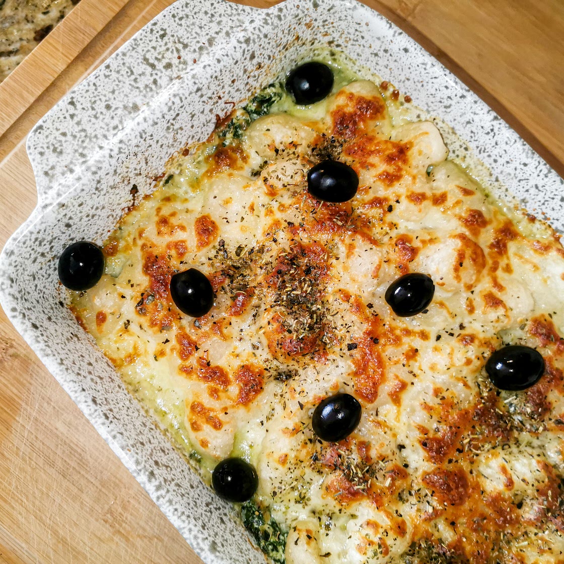 Baked spinach and ricotta gnocchi