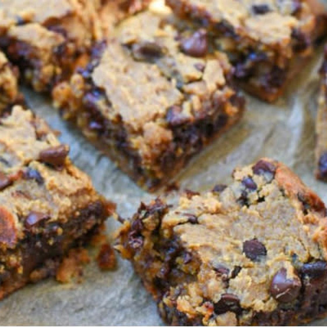 Vegan Chickpea Blondie Bars