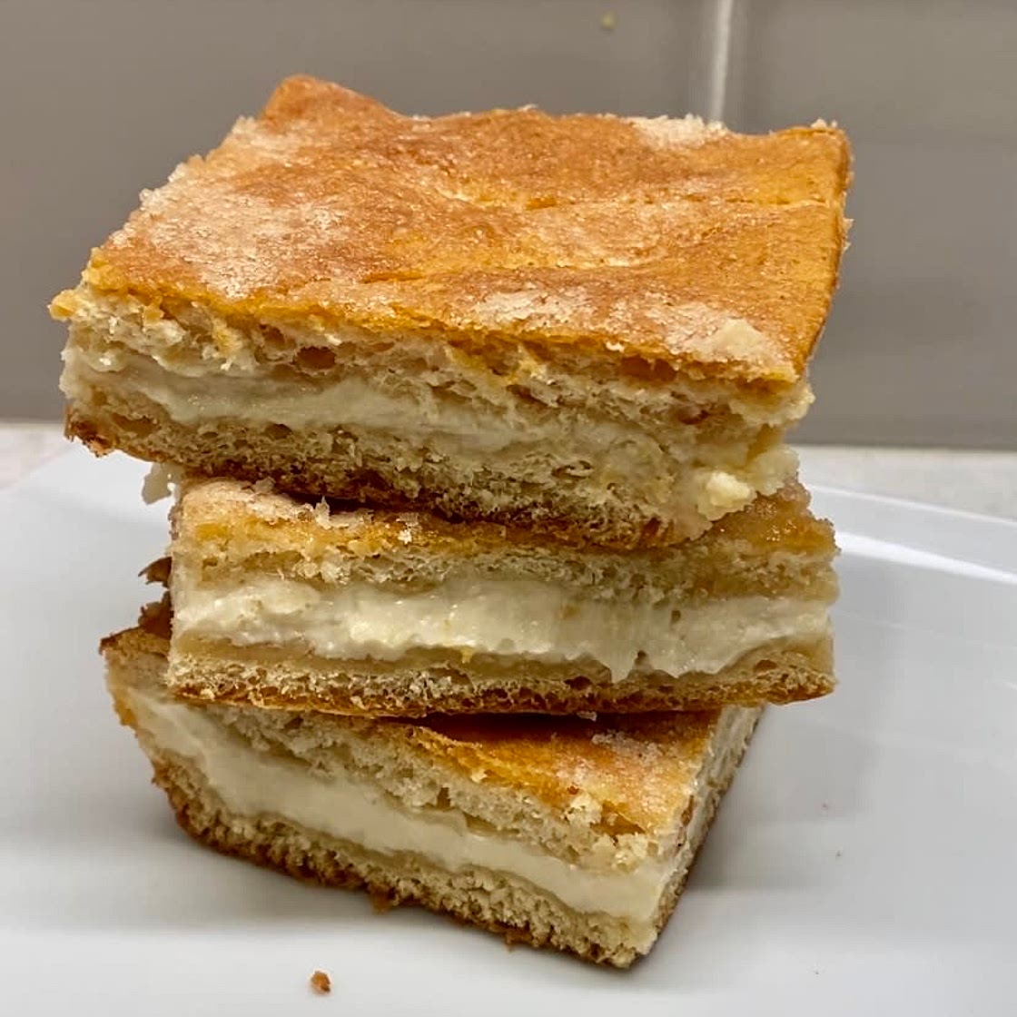 Lemon cream cheese bars 