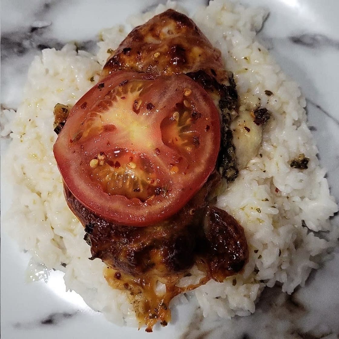 Basil Pesto Tomato Mozzarella Chicken Bake