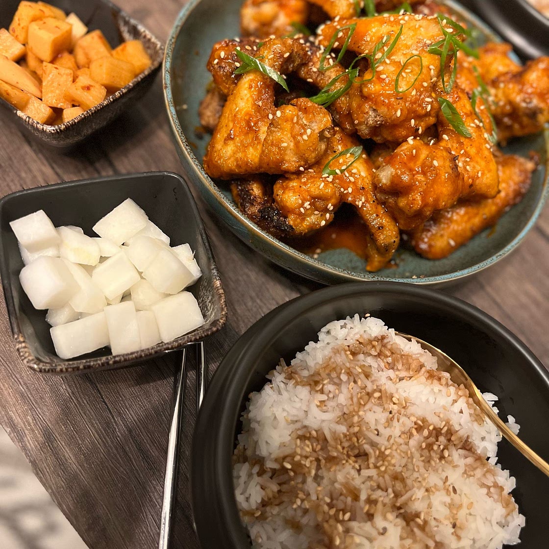 Dakgangjeong (Sweet Crispy Korean Fried Chicken)