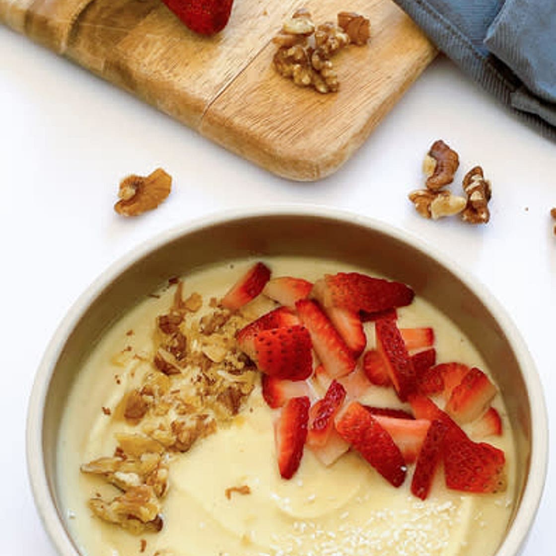 Pina Colada Smoothie Bowl