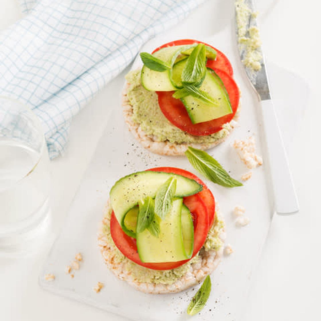 Ricotta & Edamame Bean Spread with Corn Thins