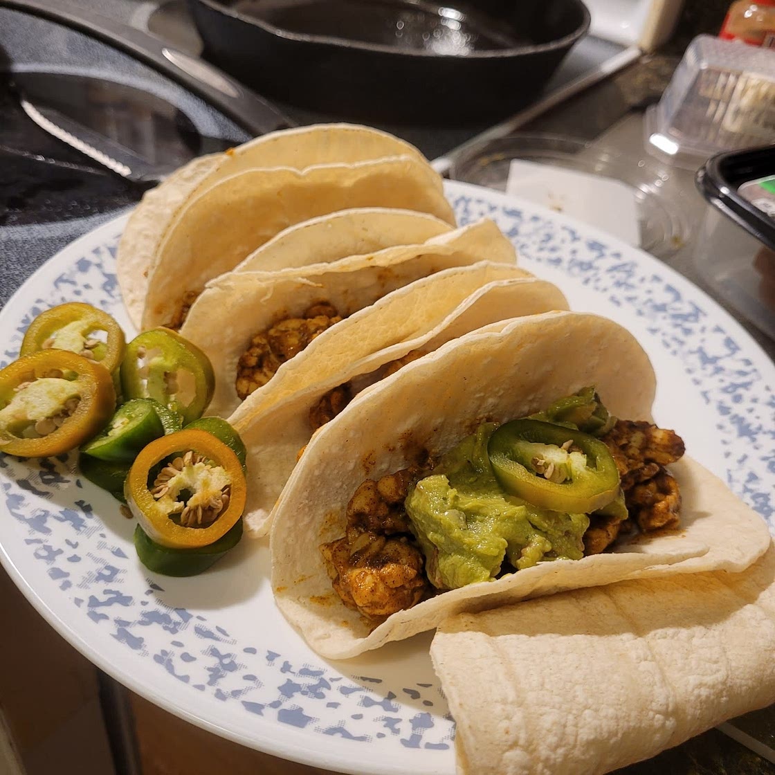 Simple Tempeh Tacos with Guacamole